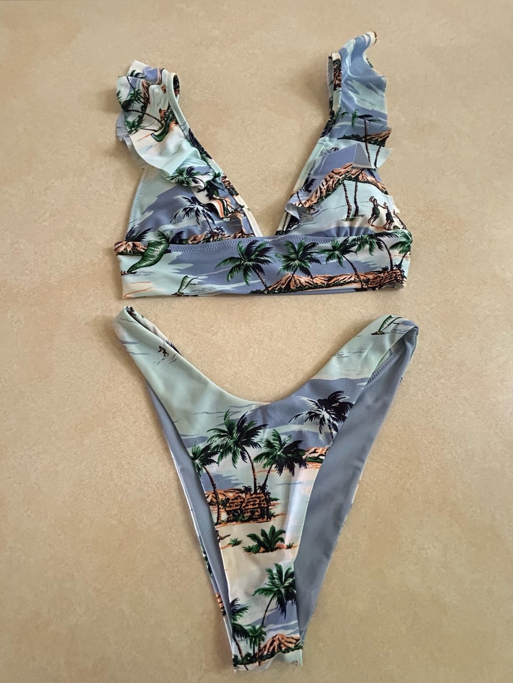 Aerie Hawaiian Island Beach Ruffle Top and Cheekier Bikini Swimsuit S